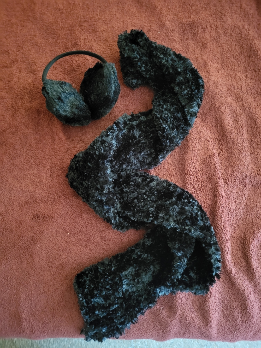 Plush Black Faux Fur Scarf and Earmuffs Set - Women's Winter Wrap